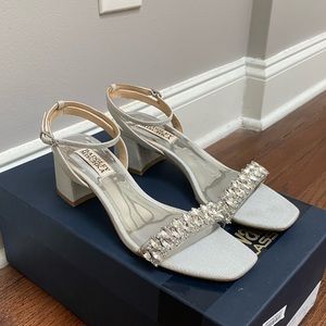 Badgley Mischka Harlow Sandal Sz 6